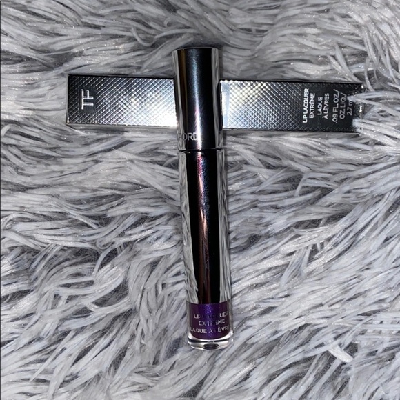 Tom Ford extreme lip lacquer extreme - skintight